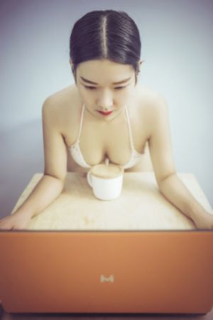 秋霞在线看_国产剧在线观看